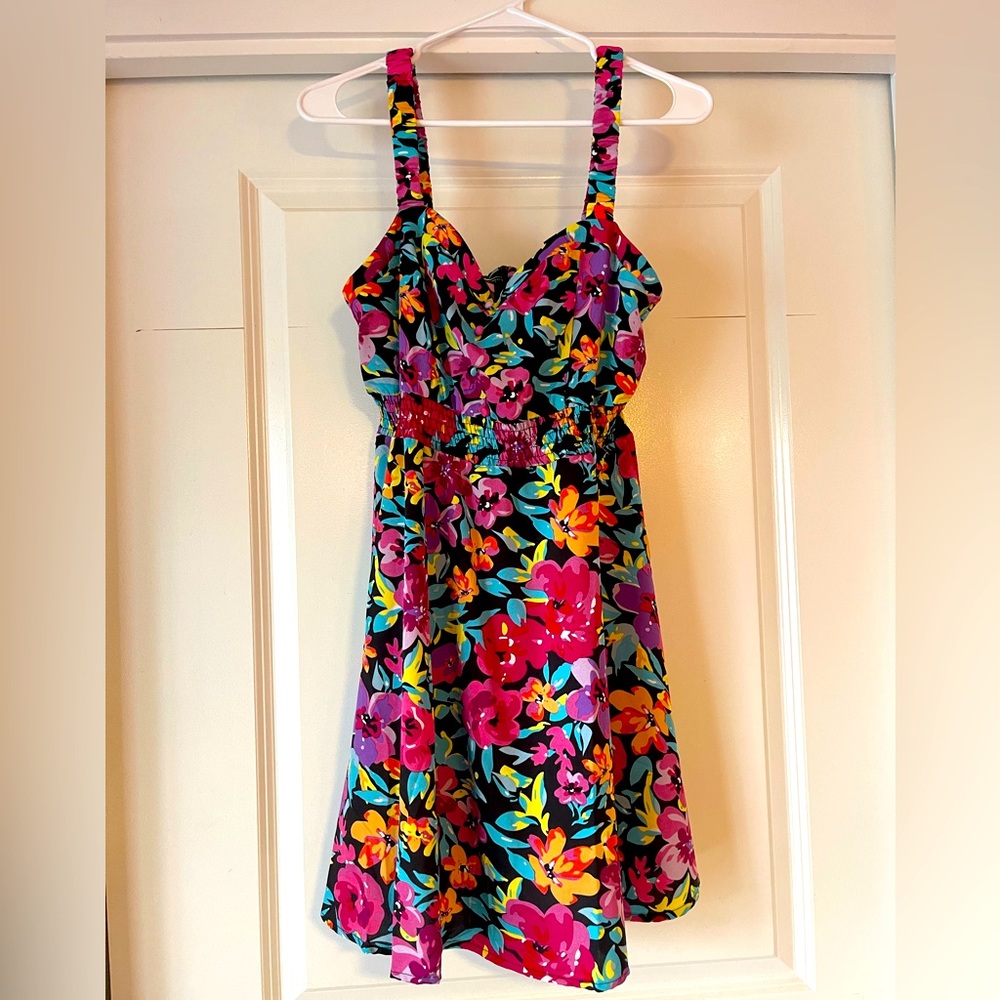 QED London Skater Mini Dress in Floral Print